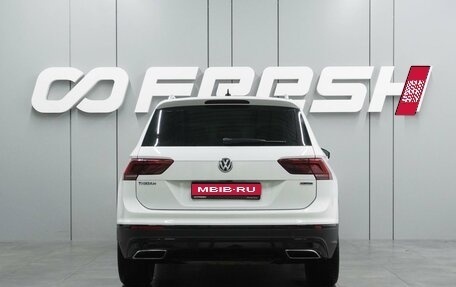 Volkswagen Tiguan II, 2018 год, 2 987 000 рублей, 4 фотография