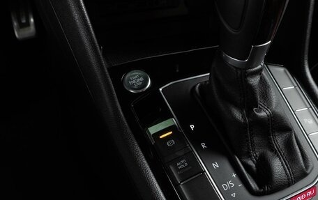 Volkswagen Tiguan II, 2018 год, 2 987 000 рублей, 23 фотография