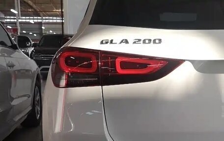 Mercedes-Benz GLA, 2022 год, 1 850 000 рублей, 5 фотография