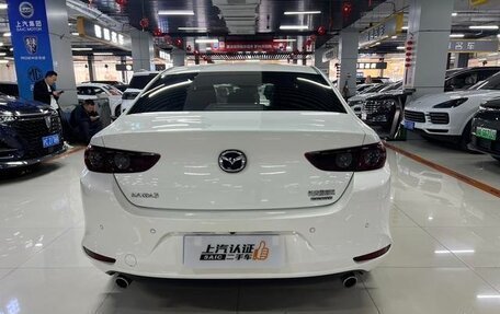 Mazda 3, 2022 год, 1 385 000 рублей, 5 фотография