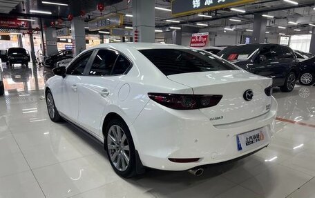 Mazda 3, 2022 год, 1 385 000 рублей, 6 фотография