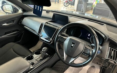 Toyota Crown, 2020 год, 3 199 900 рублей, 11 фотография