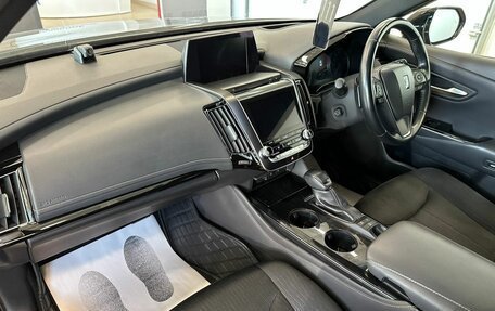 Toyota Crown, 2020 год, 3 199 900 рублей, 13 фотография