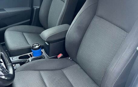 Toyota Corolla, 2013 год, 1 290 000 рублей, 9 фотография