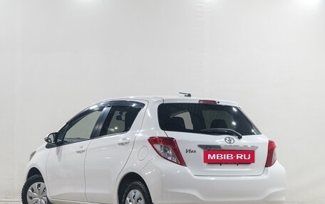 Toyota Vitz, 2011 год, 659 000 рублей, 4 фотография