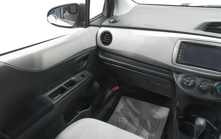 Toyota Vitz, 2011 год, 659 000 рублей, 15 фотография