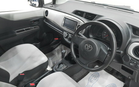 Toyota Vitz, 2011 год, 659 000 рублей, 14 фотография