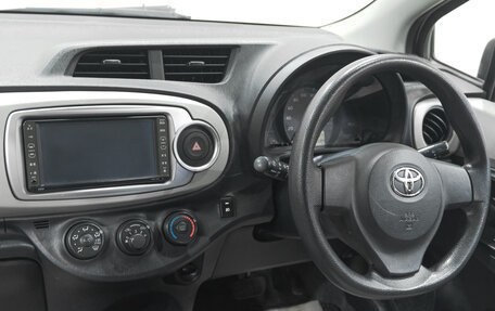 Toyota Vitz, 2011 год, 659 000 рублей, 18 фотография