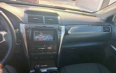 Toyota Camry, 2017 год, 1 850 000 рублей, 9 фотография