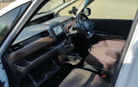 Honda Freed II, 2020 год, 1 850 000 рублей, 25 фотография