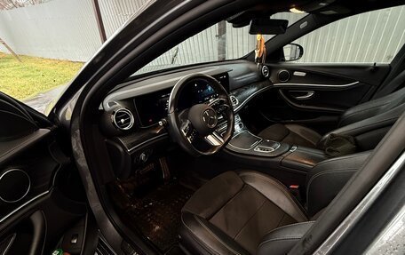 Mercedes-Benz E-Класс, 2021 год, 4 650 000 рублей, 4 фотография