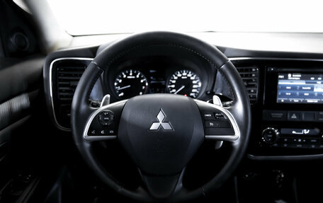 Mitsubishi Outlander III рестайлинг 3, 2012 год, 1 250 000 рублей, 13 фотография