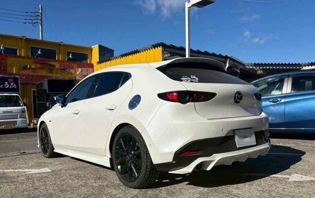 Mazda 3, 2022 год, 1 450 000 рублей, 6 фотография