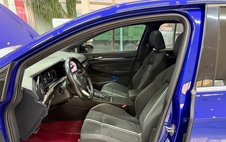 Volkswagen Golf VIII, 2022 год, 1 776 000 рублей, 6 фотография