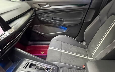 Volkswagen Golf VIII, 2022 год, 1 776 000 рублей, 11 фотография