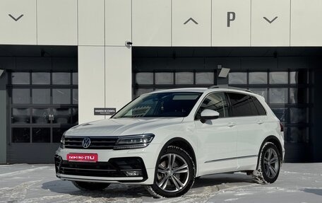 Volkswagen Tiguan II, 2019 год, 3 090 000 рублей, 1 фотография