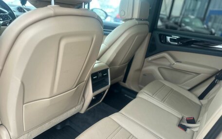 Porsche Cayenne III, 2019 год, 6 500 000 рублей, 13 фотография