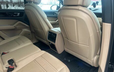 Porsche Cayenne III, 2019 год, 6 500 000 рублей, 16 фотография