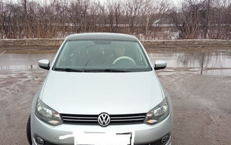 Volkswagen Polo VI (EU Market), 2013 год, 720 000 рублей, 3 фотография