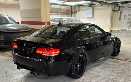 BMW M3, 2009 год, 2 600 000 рублей, 24 фотография