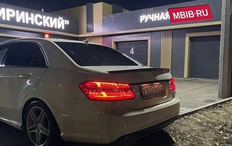 Mercedes-Benz E-Класс, 2011 год, 1 500 000 рублей, 4 фотография