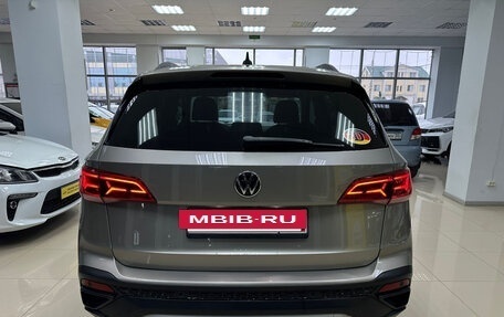 Volkswagen Taos, 2021 год, 2 099 990 рублей, 10 фотография