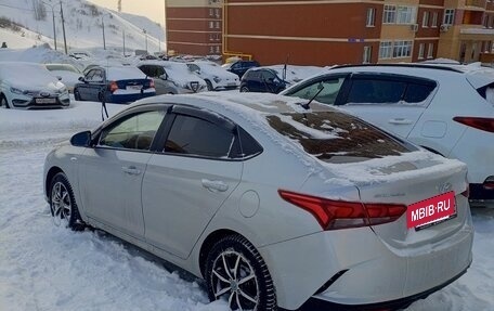 Hyundai Solaris II рестайлинг, 2020 год, 1 700 000 рублей, 14 фотография