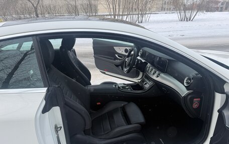 Mercedes-Benz E-Класс, 2017 год, 4 000 000 рублей, 5 фотография