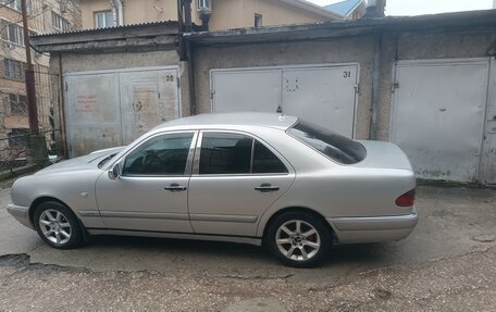 Mercedes-Benz E-Класс, 1997 год, 599 000 рублей, 14 фотография