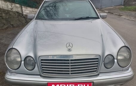 Mercedes-Benz E-Класс, 1997 год, 599 000 рублей, 23 фотография