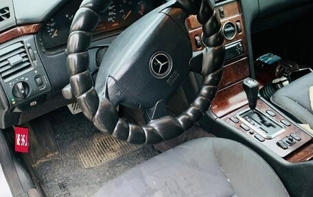 Mercedes-Benz E-Класс, 1997 год, 599 000 рублей, 35 фотография