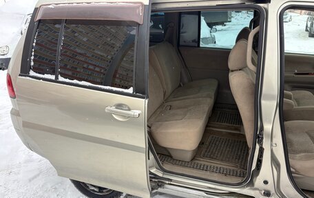 Nissan Liberty, 2002 год, 320 000 рублей, 8 фотография