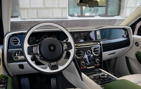 Rolls-Royce Cullinan, 2026 год, 76 500 000 рублей, 22 фотография