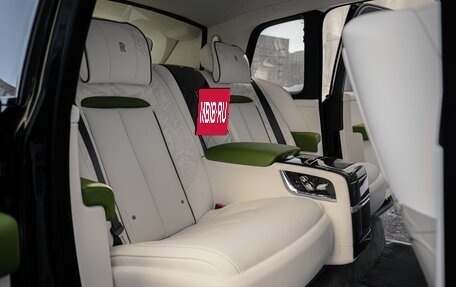 Rolls-Royce Cullinan, 2026 год, 76 500 000 рублей, 33 фотография