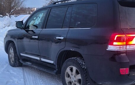 Toyota Land Cruiser 200, 2015 год, 4 650 000 рублей, 3 фотография