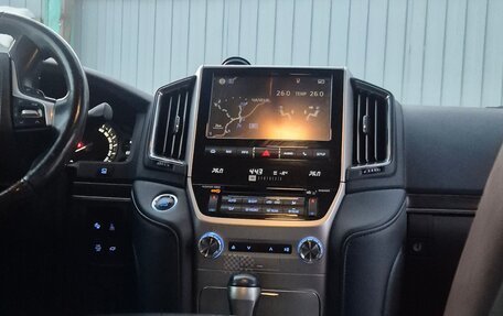 Toyota Land Cruiser 200, 2015 год, 4 650 000 рублей, 15 фотография