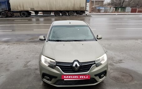 Renault Logan II, 2019 год, 660 000 рублей, 2 фотография