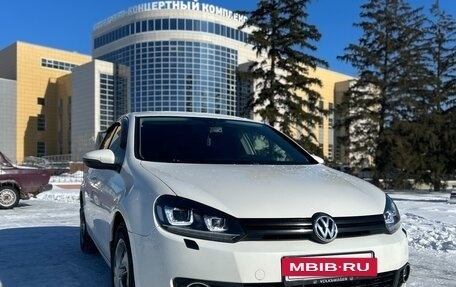 Volkswagen Golf VI, 2010 год, 770 000 рублей, 2 фотография