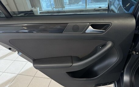 Volkswagen Jetta VI, 2013 год, 900 000 рублей, 15 фотография