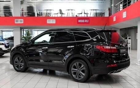 Hyundai Santa Fe III рестайлинг, 2015 год, 1 890 000 рублей, 2 фотография