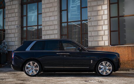 Rolls-Royce Cullinan, 2025 год, 68 000 000 рублей, 12 фотография