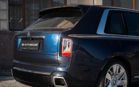 Rolls-Royce Cullinan, 2025 год, 68 000 000 рублей, 11 фотография