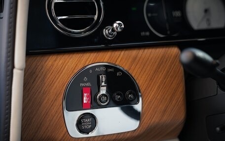 Rolls-Royce Cullinan, 2025 год, 68 000 000 рублей, 19 фотография