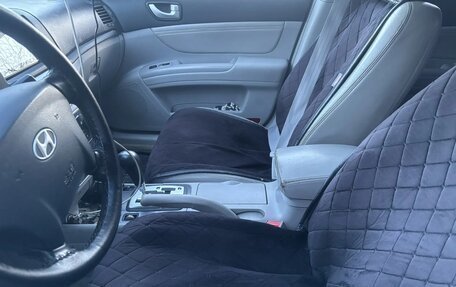 Hyundai Sonata VI, 2005 год, 590 000 рублей, 5 фотография