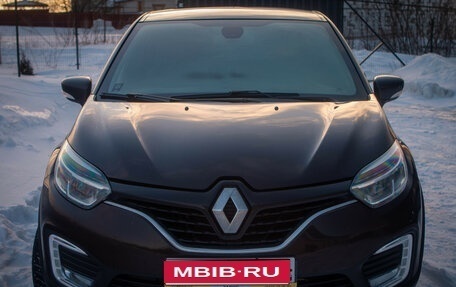 Renault Kaptur I рестайлинг, 2018 год, 1 570 000 рублей, 1 фотография