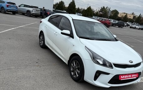 KIA Rio IV, 2017 год, 985 000 рублей, 12 фотография