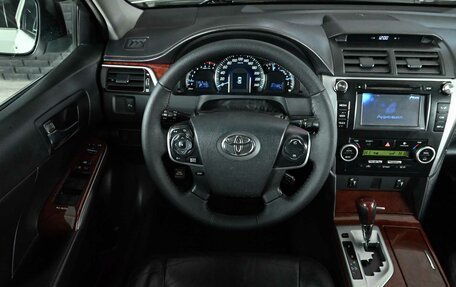 Toyota Camry, 2014 год, 1 665 000 рублей, 11 фотография