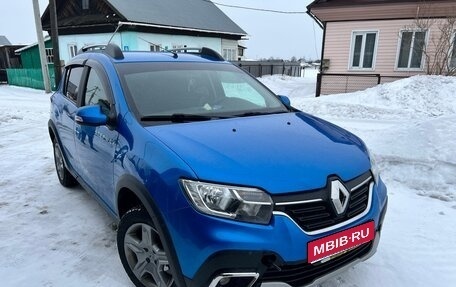 Renault Sandero II рестайлинг, 2018 год, 1 000 000 рублей, 1 фотография