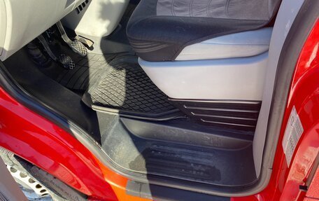 Volkswagen Transporter T5 рестайлинг, 2014 год, 2 500 000 рублей, 7 фотография