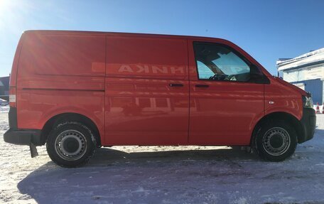 Volkswagen Transporter T5 рестайлинг, 2014 год, 2 500 000 рублей, 4 фотография